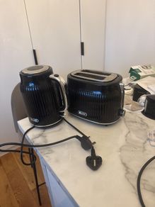 toster & kettle