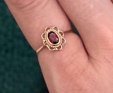 9ct Gold Garnet Ring New Old Stock 2007, Size M