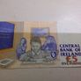 Irish 5 pound banknote Image 4