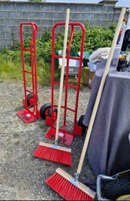 hand truck