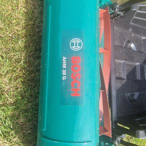 Push lawnmower