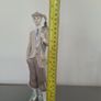 Porcelain Figurine Lladro  Waiting To Tee Off  Golfer Image 7
