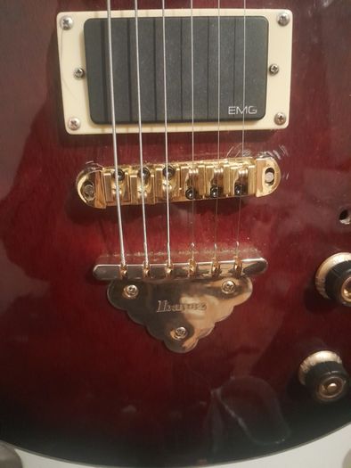 Ibanez ar325