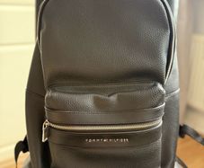Tommy Hilfiger faux leather black backpack, in very good condition