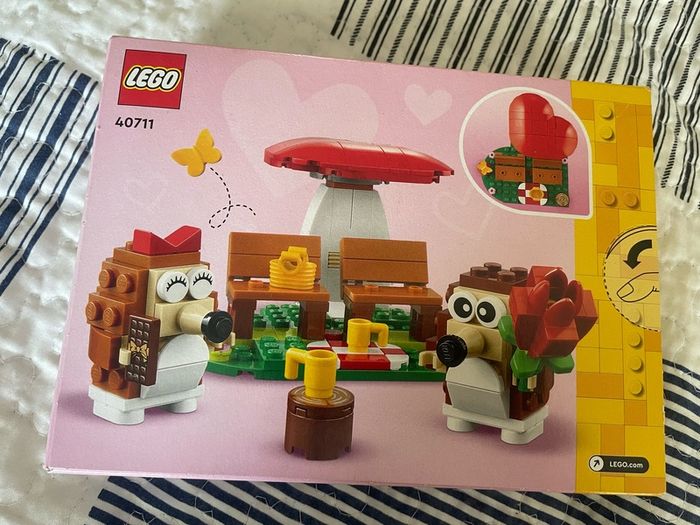 lego hedgehogs (40711)