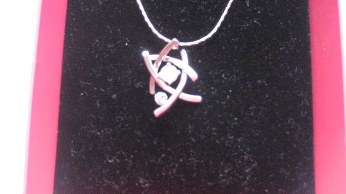 Buckingham necklace