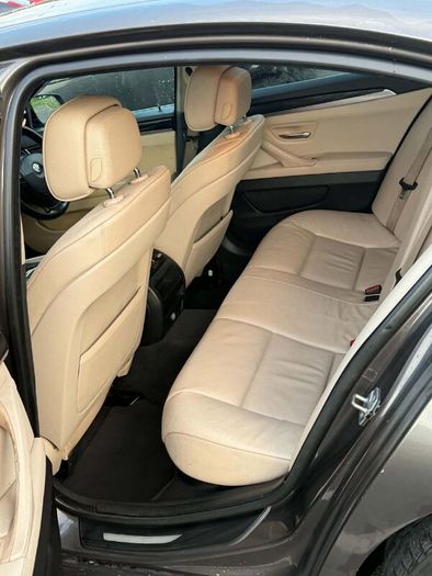 BMW 5-Series 2010