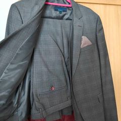Benetti suit 3 piece