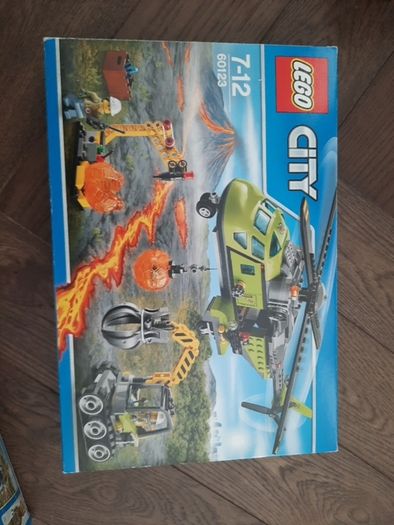 lego city volcano explorers joblot