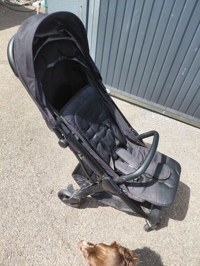stroller