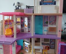 barbie dream house