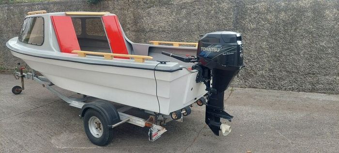 Fishing boat