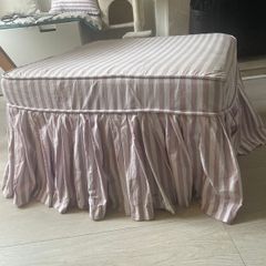 Ottoman with storage