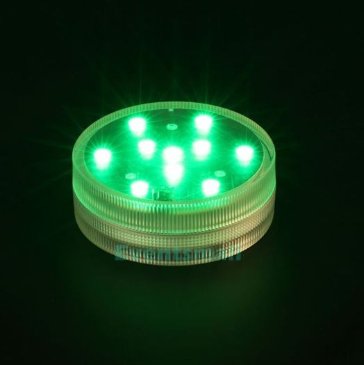 Battery operated LED Light with remote control