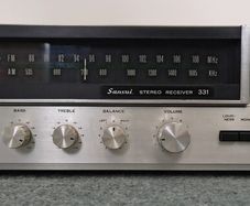 Vintage hifi Amplifier/Receiver Sansui 331