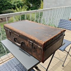 Vintage Antique Suitcase / Travel Trunk