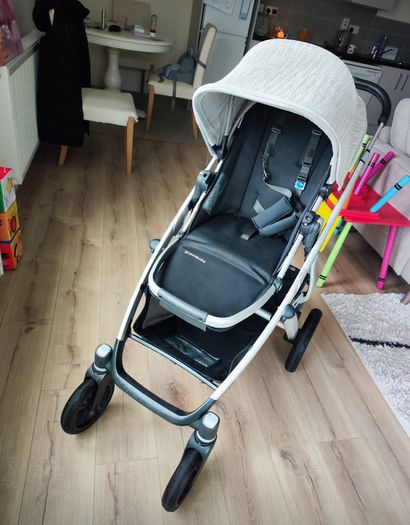 Uppa baby vista V2