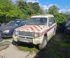 mitsubishi pajero