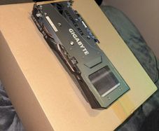 Gigabyte Geforce RTX 3050 gaming OC 8gb