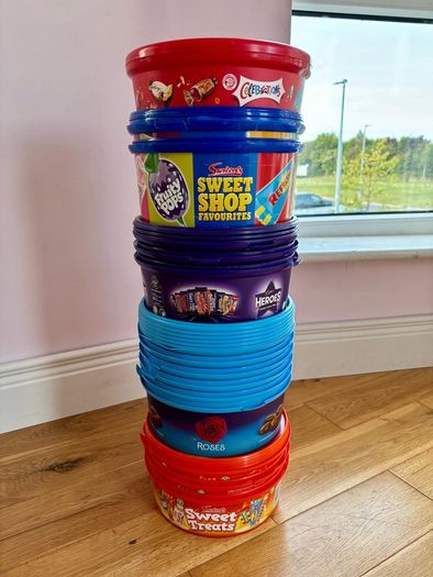 Empty Sweet Tubs x 15