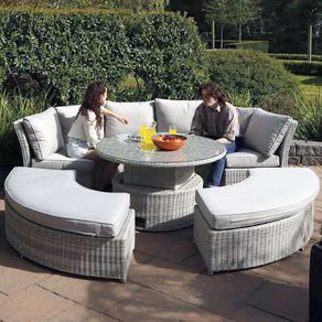 Outdoor living garden furniture