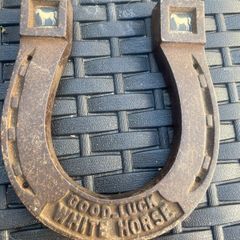 Very Rare White Horse Whisky Piece
