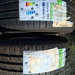 2x 195/60/15 Kumho