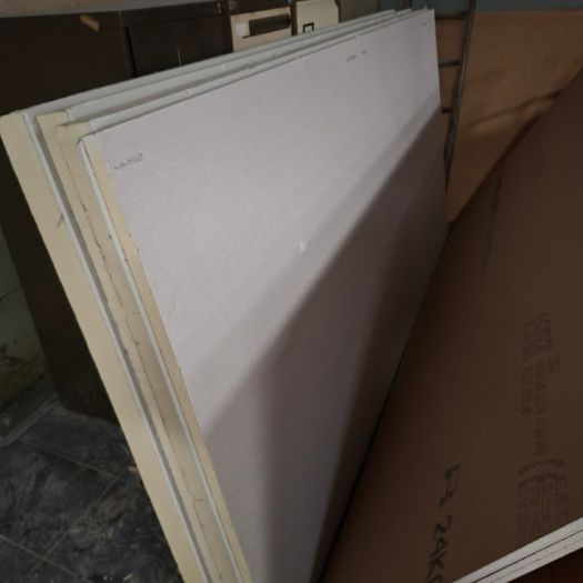Insulated plasterboard
