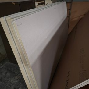 Insulated plasterboard