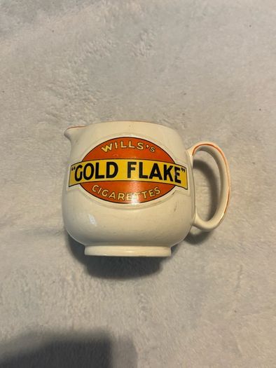 Wills's Gold Flake jug