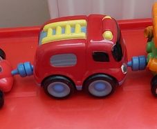 Junior Magnetic set of three vehicles(1635) 1