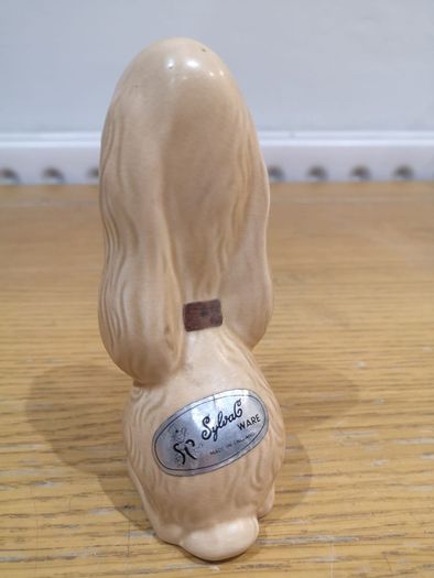 Sylvac Dog