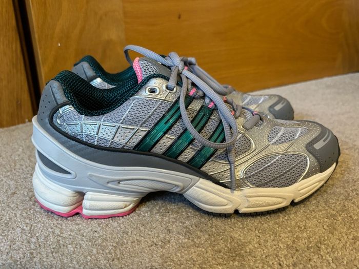 Adidas Ozweego Pro Trainers UK 6