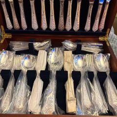Newbridge Silverware 6 place cutlery set
