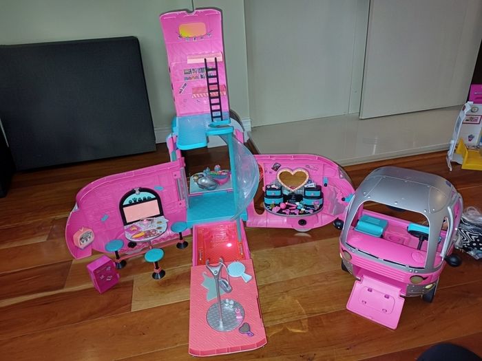 bundle offer Barbie LOL