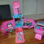 lol camper van with accessories and dolls Image 10