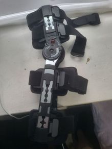 Xdom xrom pysio knee brace
