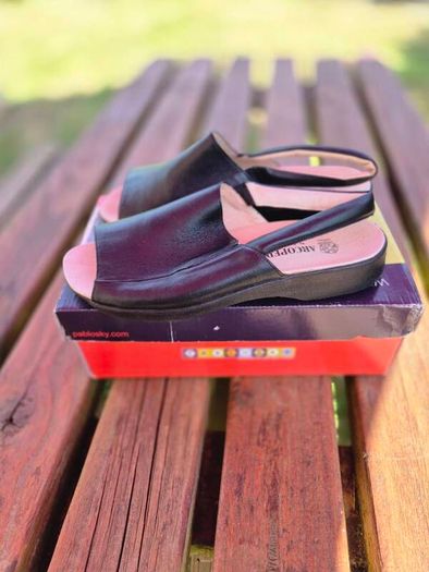 Arcopedico by Elio Parodi Leather Sandals, Size 6 UK, 39 EU, Brand New, AV