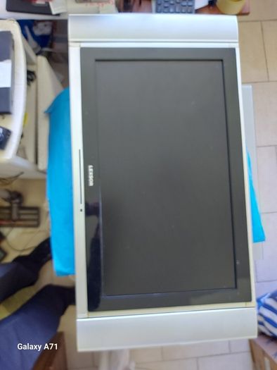 LEXSOR 27 inch LCD TV with 2 Side Speakers, Working Fine, No remote control