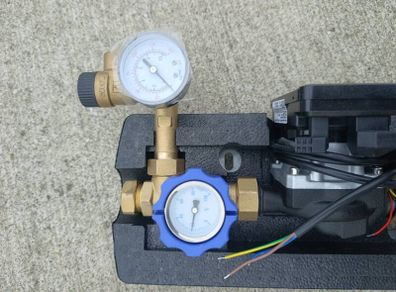 Thermal solar pumping station