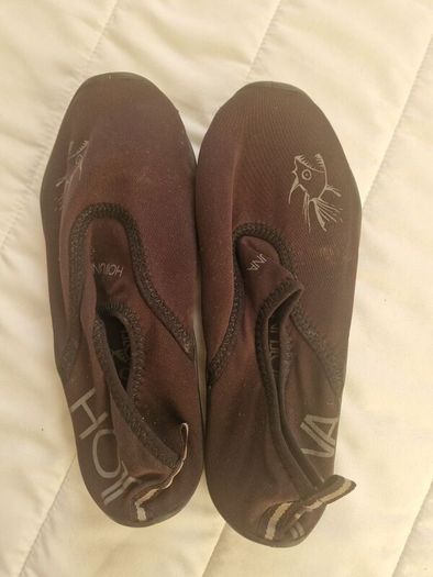 Kids swim shoes Hot Tuna - Excellent condition