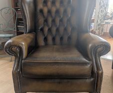 Saxon Leather Classic Chair