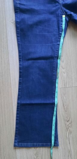 Monsoon cotton denim jeans 32 waist and 28 leg or size 14 in very good condition with no issues see last two photos for exact measurements FREE STANDARD POSTAGE INCLUDED
