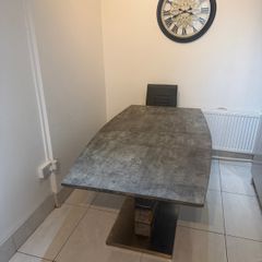 Free kitchen table + 2 chairs