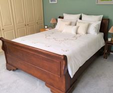 Classic King Size Sleigh Bed