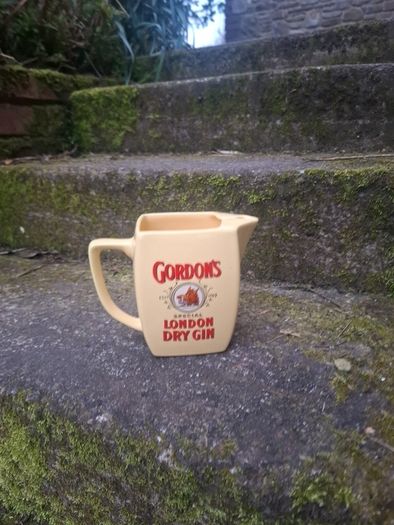 Gordon gin pitcher postage possible