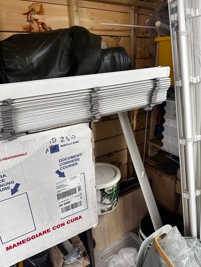 4 x Blinds 2 years old