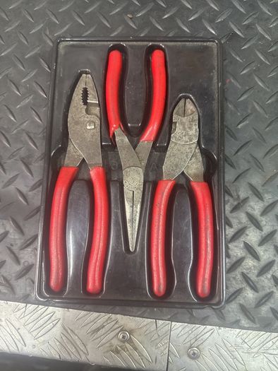 snap on plier set