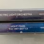 Mega rare double cassette. The Very Best of ELO - Light Years. Thirty eight tracks in all. Excellent condition. Image 4