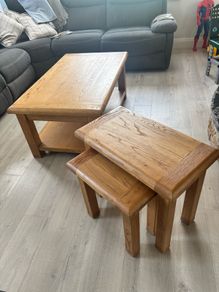Solid Oak Coffee Table & Nest of Tables